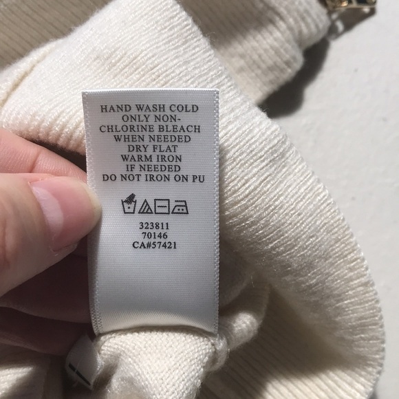 ANN Taylor cream wool blend sweater with vegan leather sleeves sz Small - Picture 9 of 9